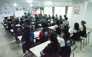 本科自我鉴定范文500字6篇