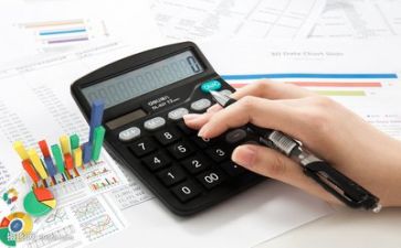 财务岗年终述职报告7篇