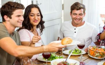 吃饭幼儿园小班教案5篇