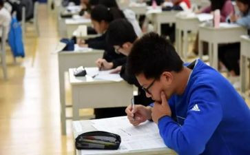 初级中学校长述职报告7篇