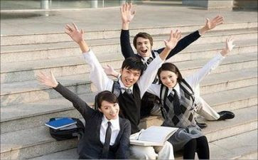 在大学实习报告精选5篇