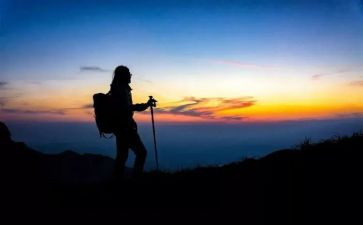 登高说愁作文参考5篇