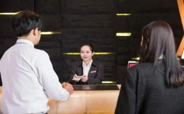 服务员年度工作总结最新7篇