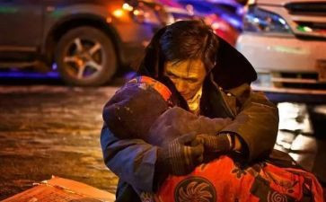 母亲感人的事作文6篇