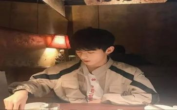 与哥哥作文300字7篇