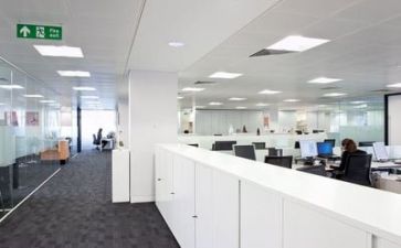 公司年终述职报告的范文7篇
