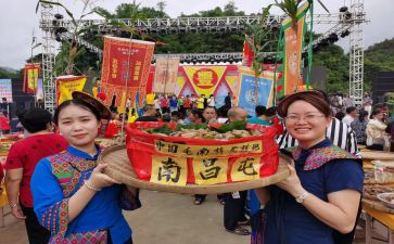 中国的传统节日的作文300字6篇