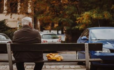 关爱老人敬老活动总结6篇