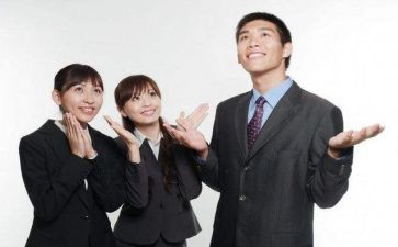 银行老员工年度总结模板7篇
