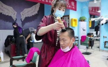中班角色游戏理发店教案6篇