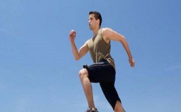 夸男生500字小作文5篇