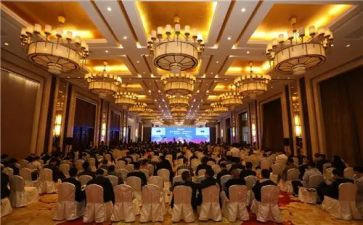 感恩的年会演讲稿7篇