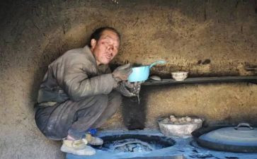 穷与富作文三百字推荐6篇