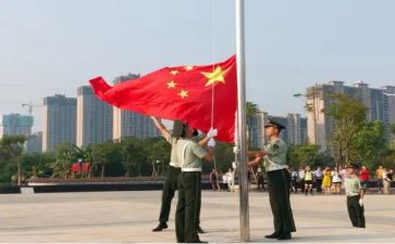感恩教师的升旗演讲稿5篇
