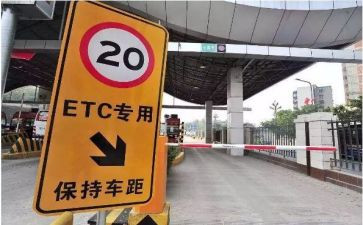医院收费处收费员工作总结参考8篇