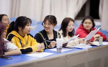 区管学校干部述职报告模板8篇