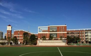 关于校园的作文600字模板8篇