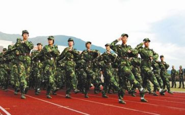 初一新生军训的心得体会推荐6篇