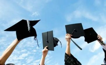 学历自我鉴定5篇