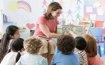 幼儿园教师活动方案8篇